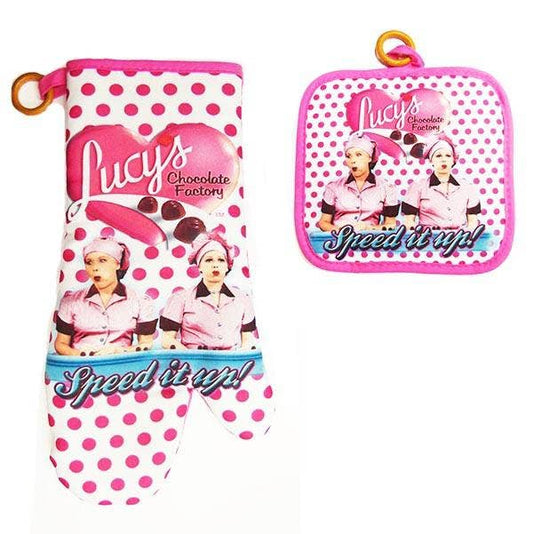 Lucy Potholder Oven Mitt Set - Chocolate Factory